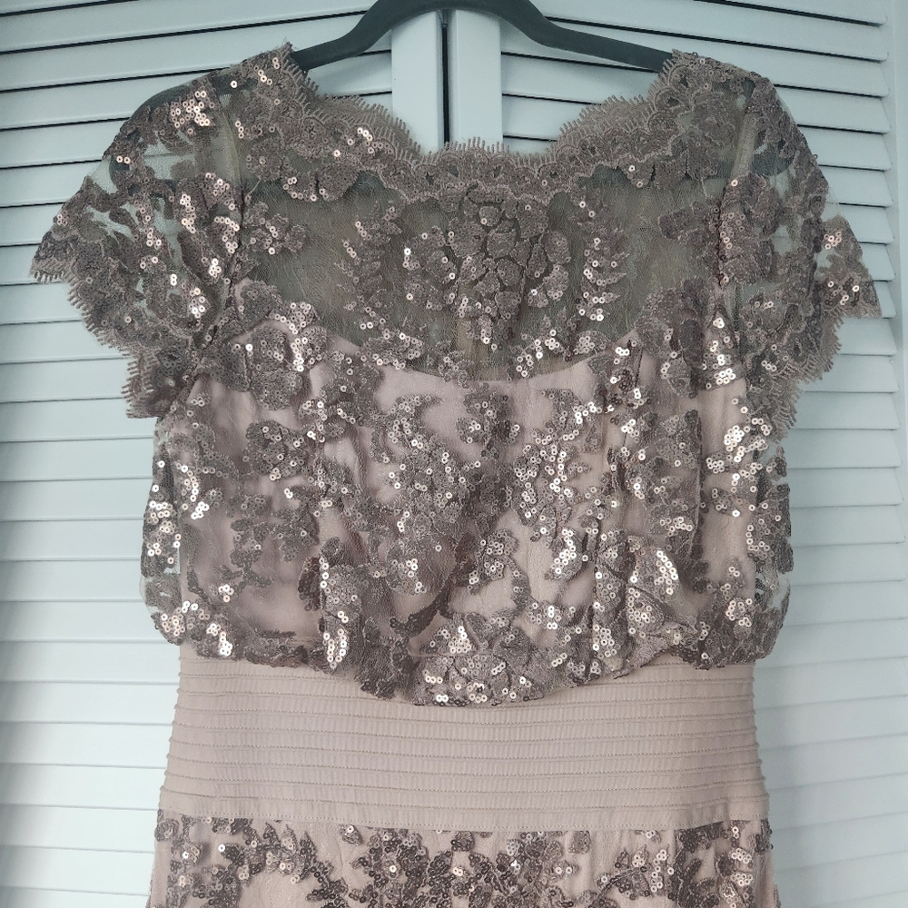 Tadashi Shoji Sequin Lace Midi Dress - Picture 6 of 9